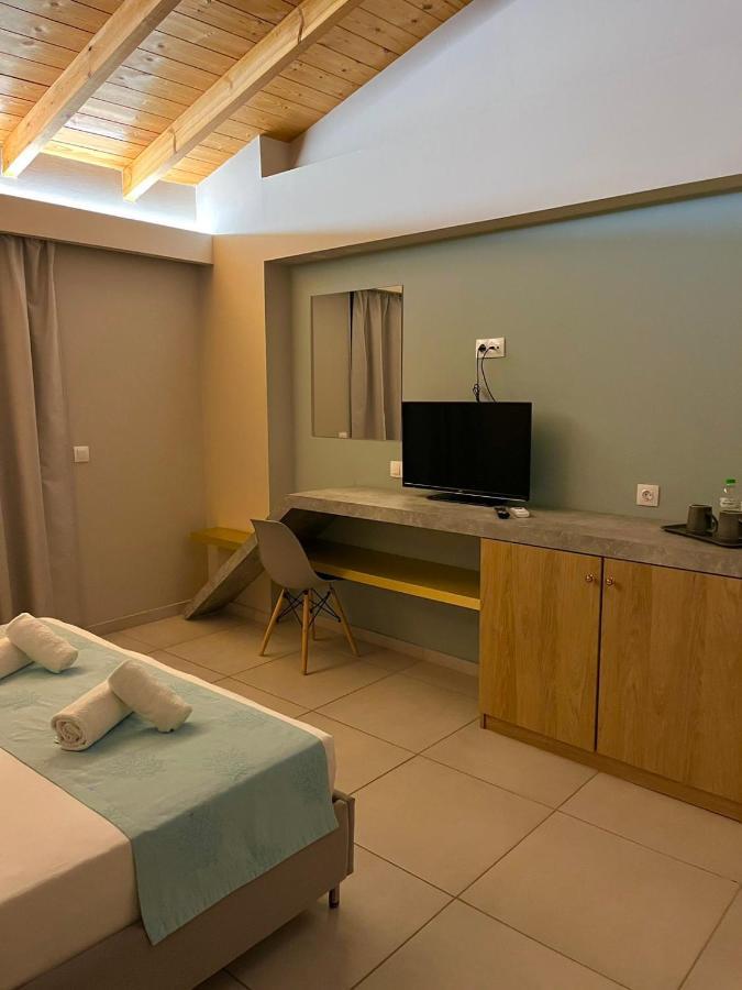Oro Hotel สเกียธอสทาวน์ ภายนอก รูปภาพ