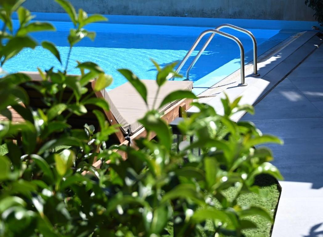 Oro Hotel สเกียธอสทาวน์ ภายนอก รูปภาพ